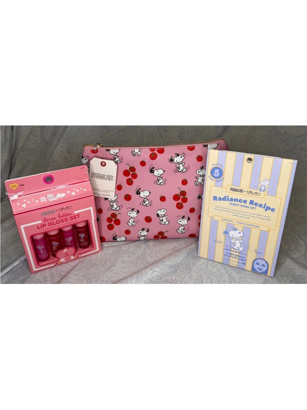 Peanuts Snoopy Tomato Large Cosmetic Bag, Facial Mask pack, and Lip Gloss Set